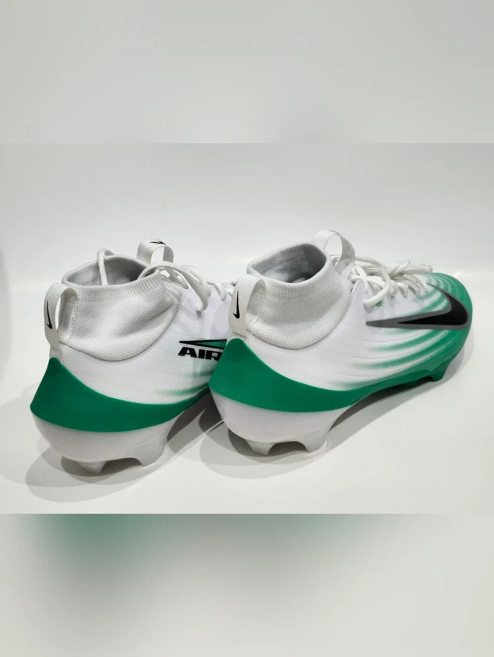 Men’s Nike Air Zoom Vapor Pro 1 Football Cleats Sz 13.5 Green New HM8850-100
